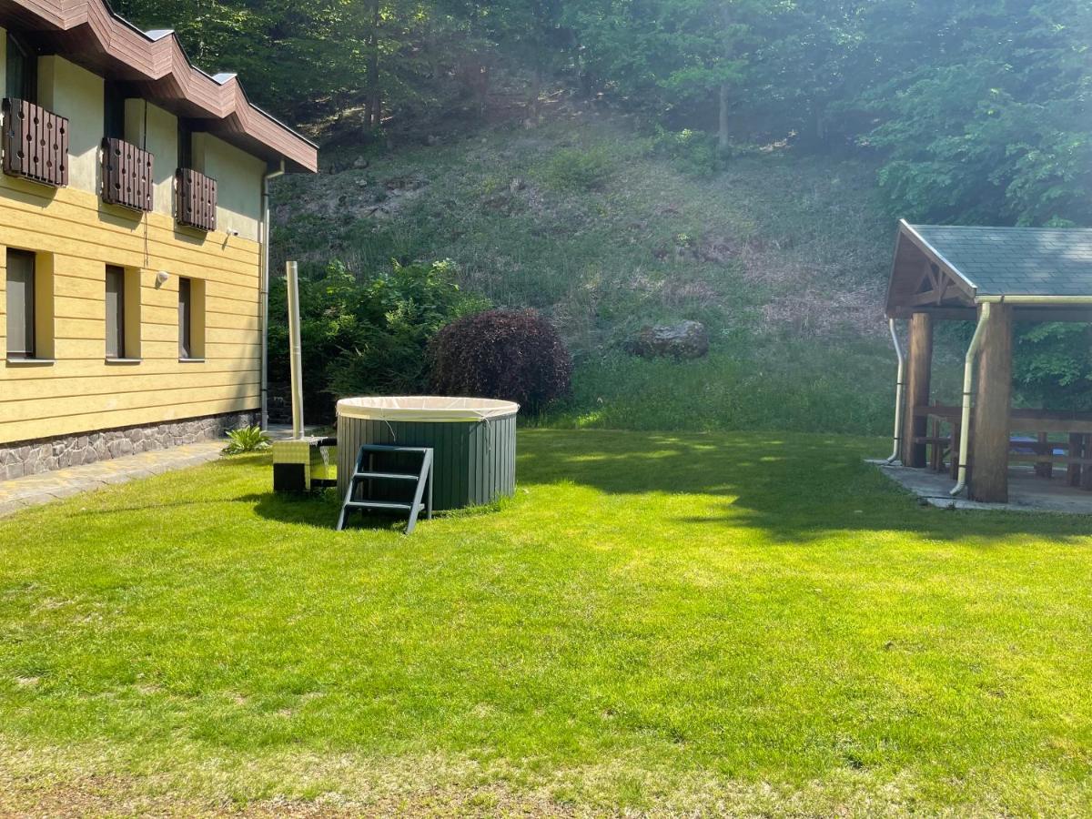Hidegpataki Fakapu Vadaszhaz Abaújszántó Buitenkant foto